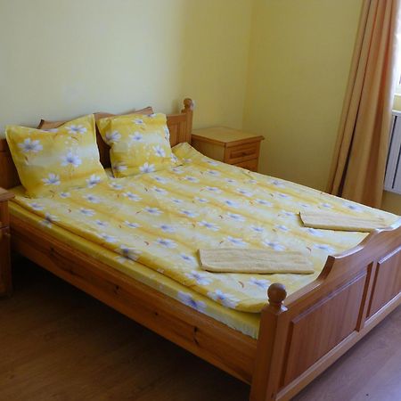 House Arirang Hotel Cherni Osum Room photo