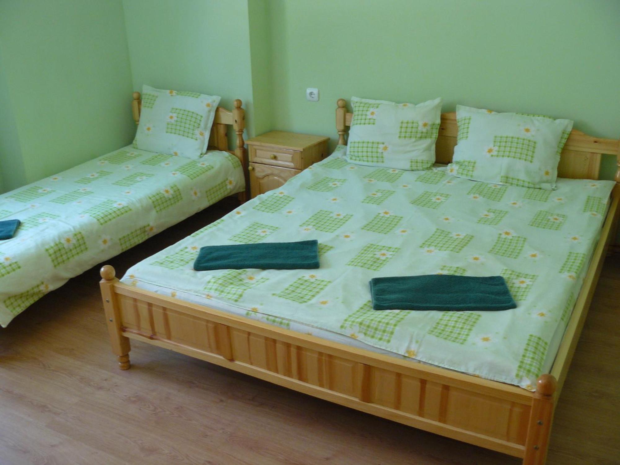 House Arirang Hotel Cherni Osum Room photo