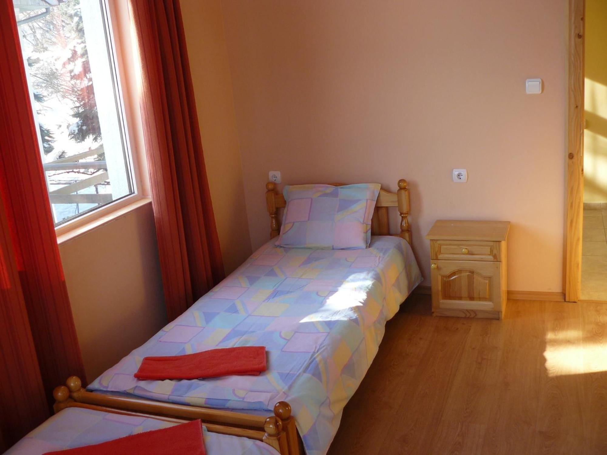 House Arirang Hotel Cherni Osum Room photo