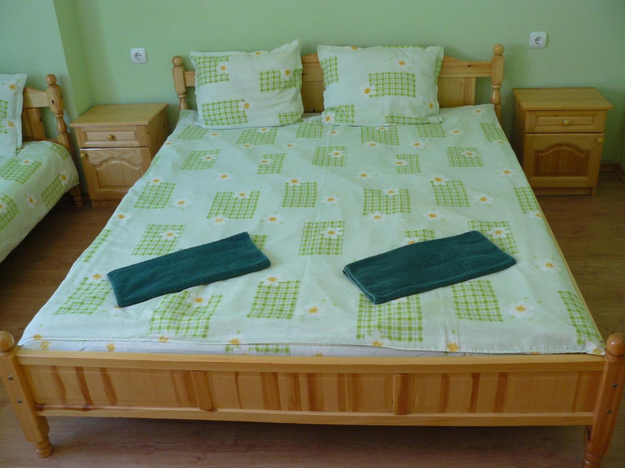 House Arirang Hotel Cherni Osum Room photo