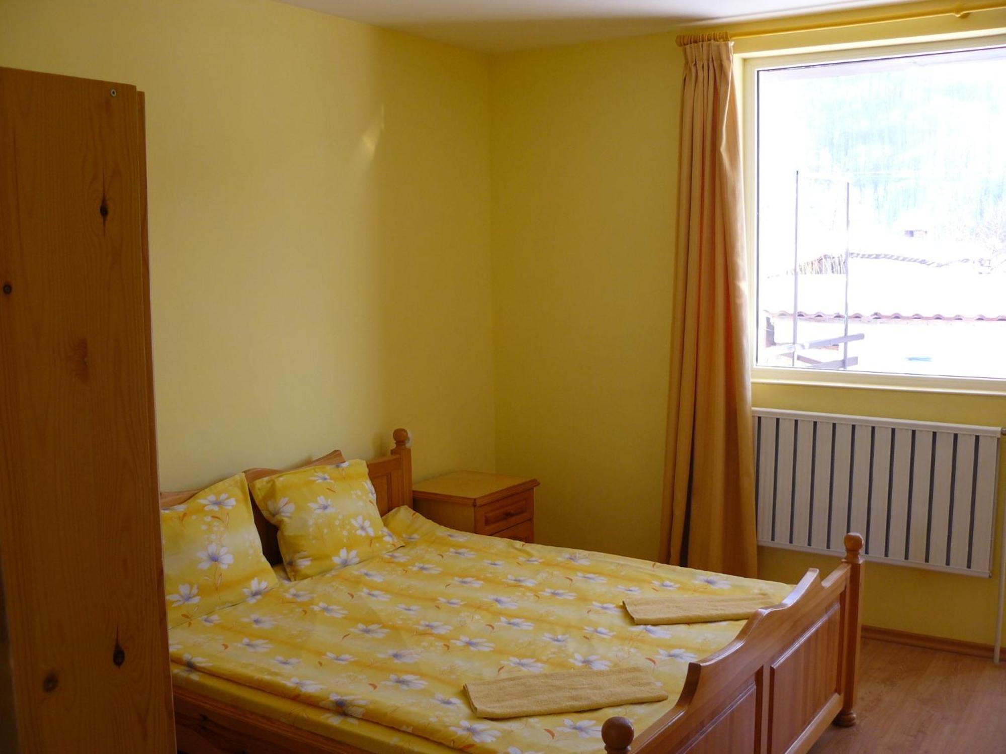 House Arirang Hotel Cherni Osum Room photo